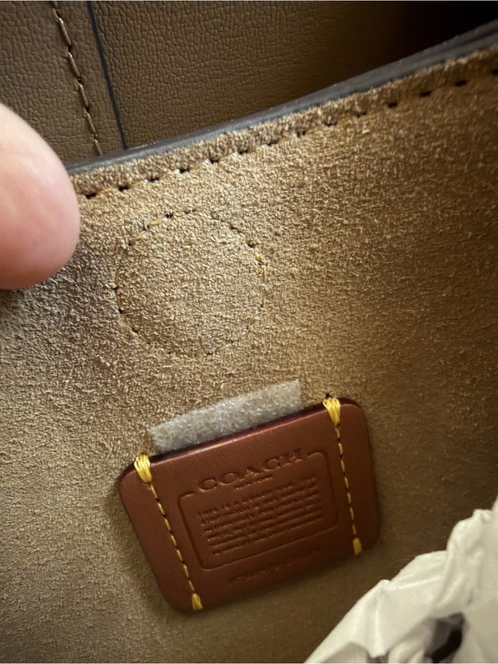 Coach Peanut  Suede Lana 23 Satchel NWT HTF - Picture 14 of 17